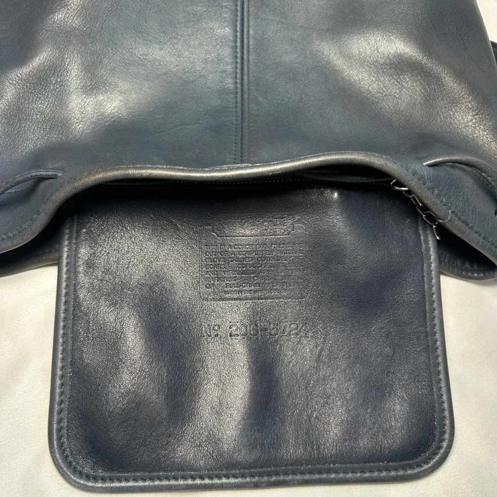Coach navy Lula legacy 1990s vintage Drawstring Bucket Bag